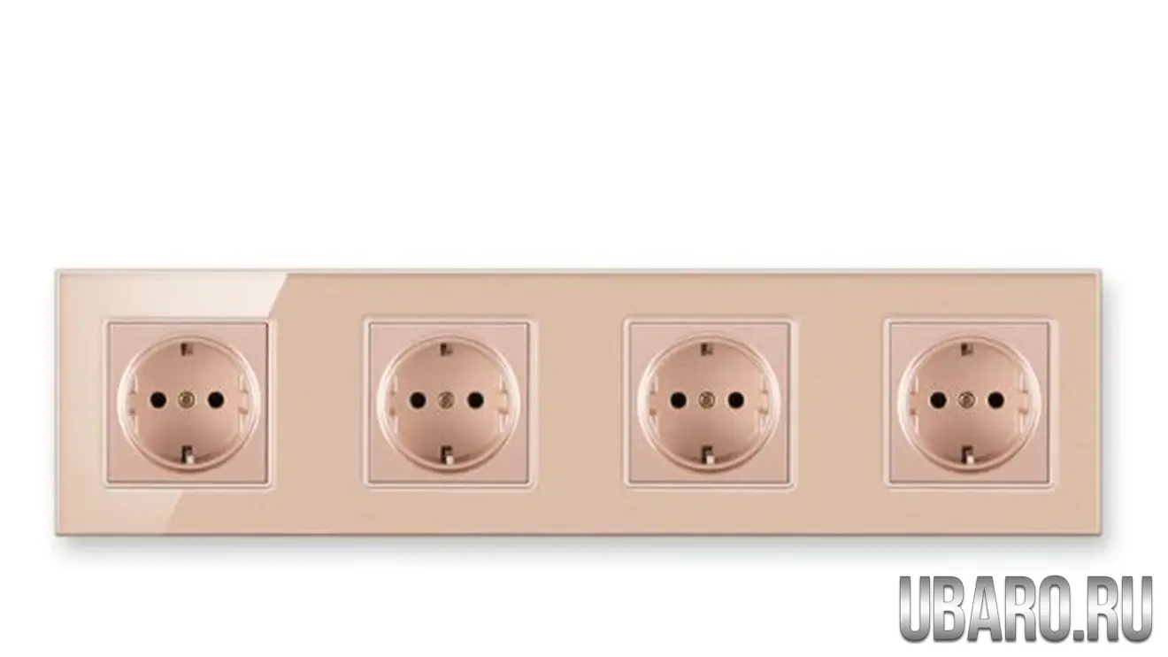 Розетка четверная золотая DS-344-G4 (43)