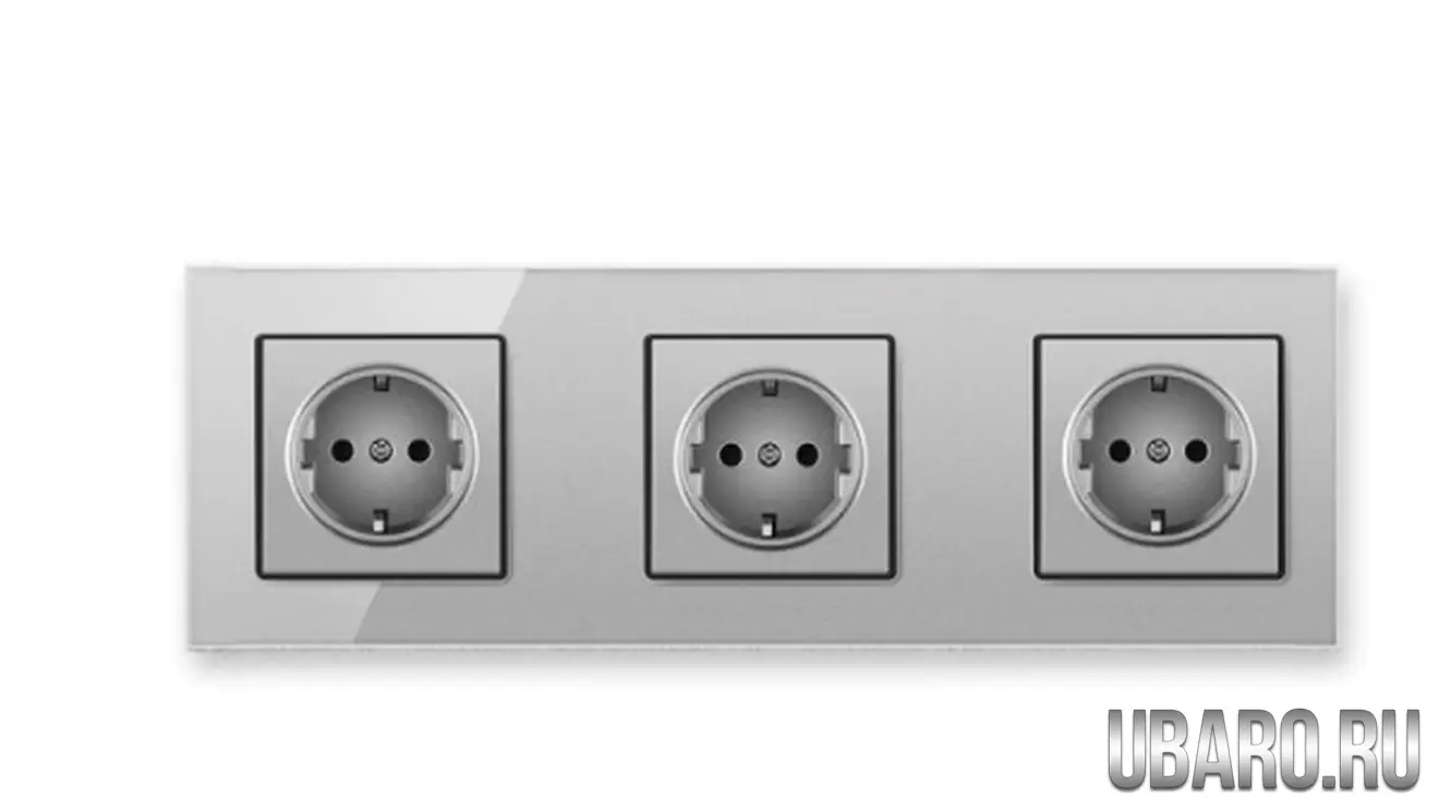Розетка тройная серая DS-258-H3 (40)
